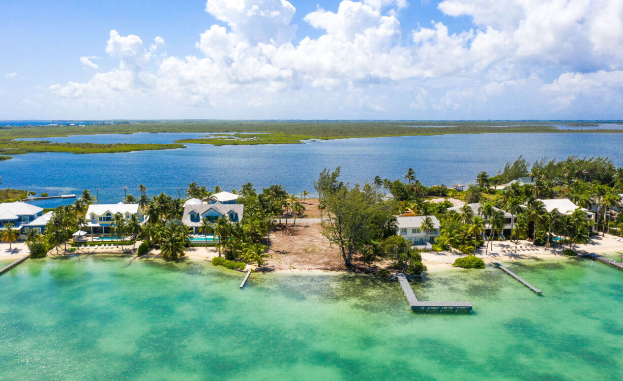 WATER CAY ROAD 0.54 ACRES, OCEANFRONT LAND