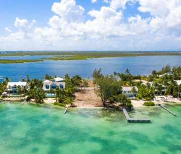 WATER CAY ROAD 0.54 ACRES, OCEANFRONT LAND
