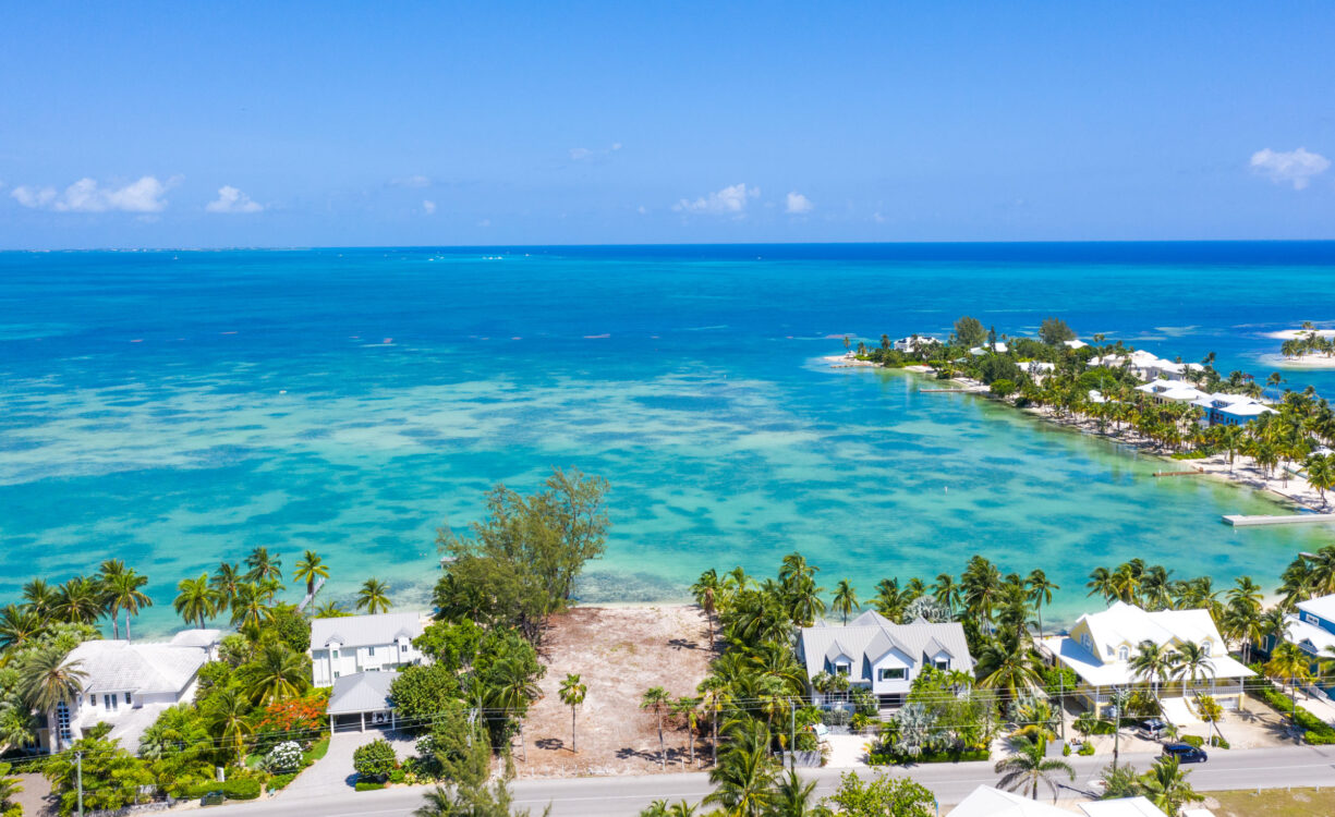 WATER CAY ROAD 0.54 ACRES, OCEANFRONT LAND