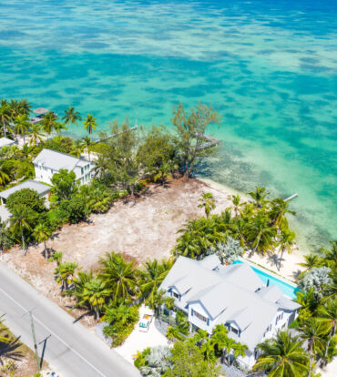 WATER CAY ROAD 0.54 ACRES, OCEANFRONT LAND