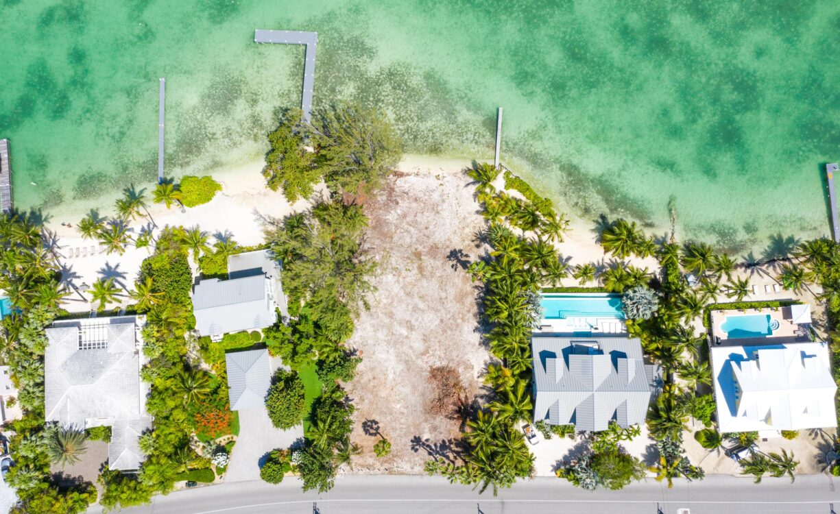 WATER CAY ROAD 0.54 ACRES, OCEANFRONT LAND