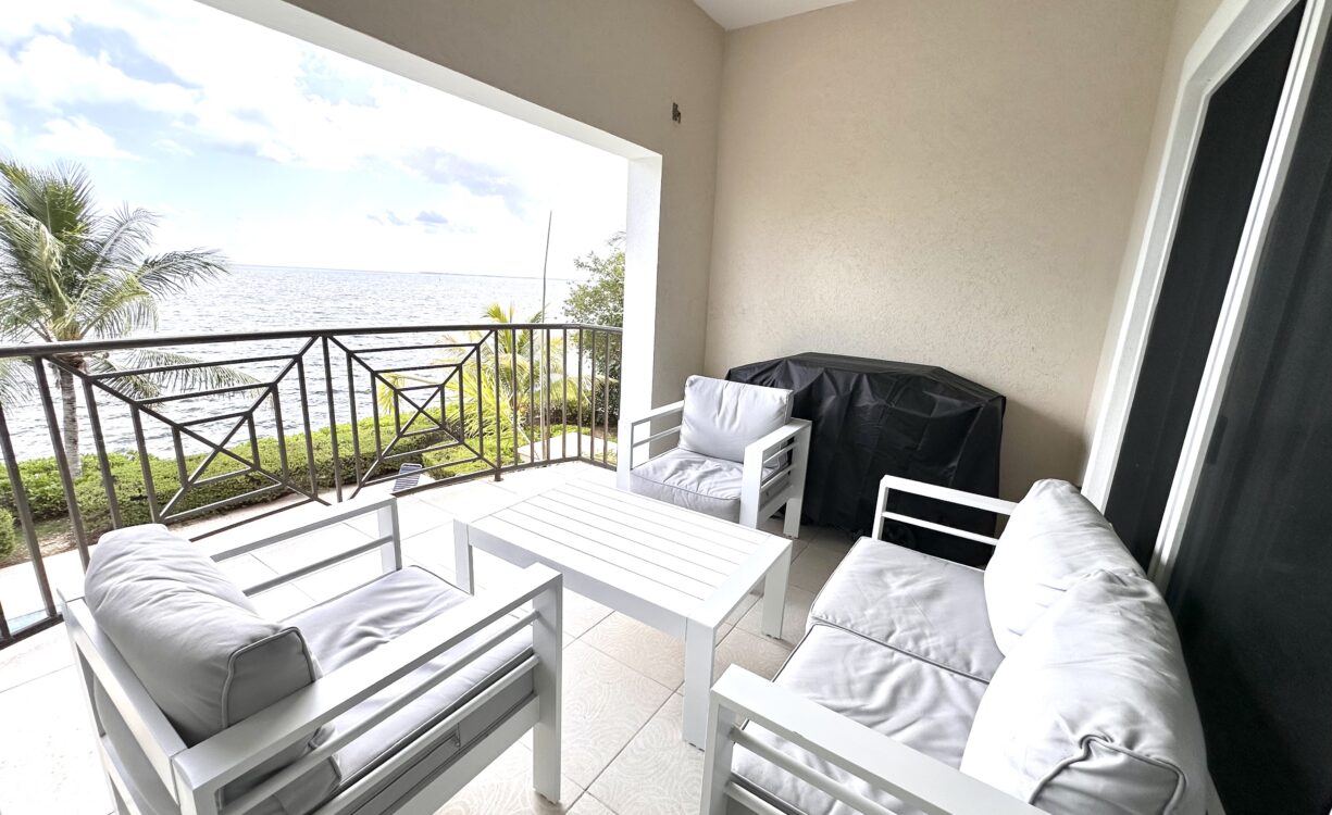 HARBOUR POINT 10, OCEANFRONT CONDO