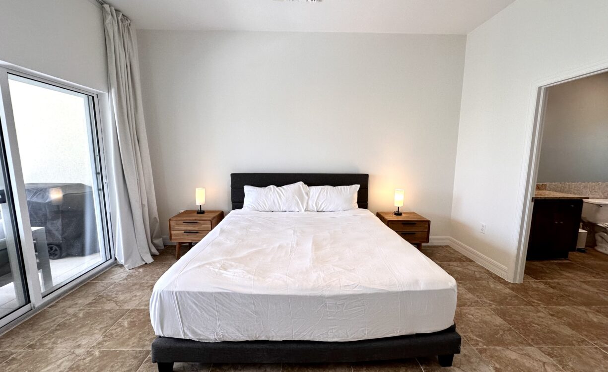 HARBOUR POINT 10, OCEANFRONT CONDO