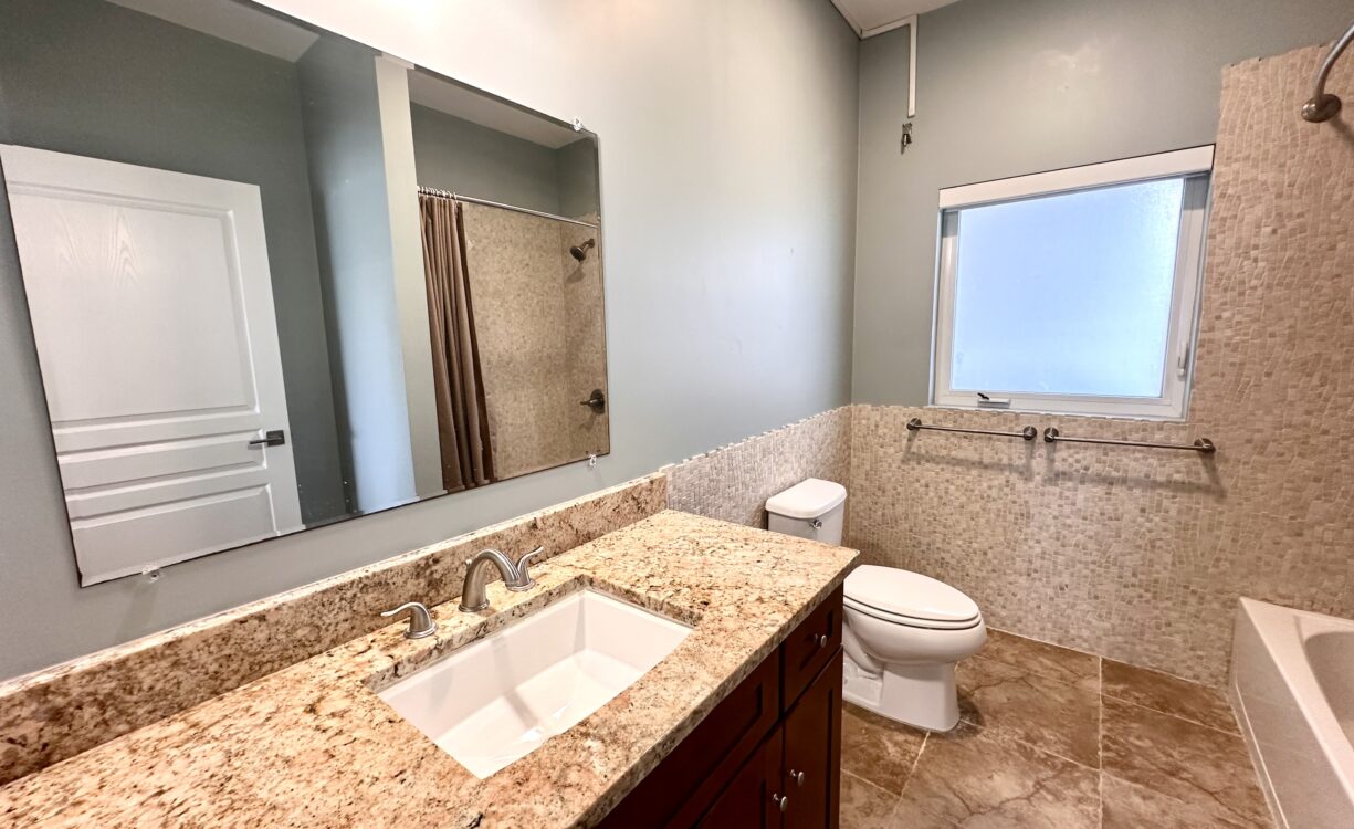 HARBOUR POINT 10, OCEANFRONT CONDO