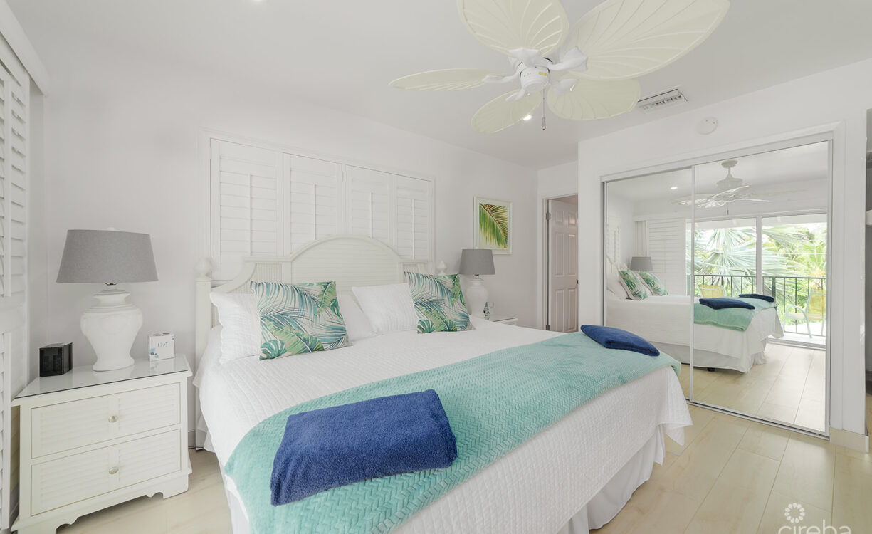 RENOVATED PENTHOUSE DISCOVERY POINT CLUB