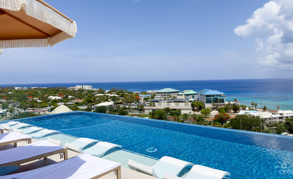 ONE GT - FURNISHED 2 BED WITH DEN