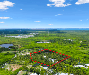3.235-ACRE DEVELOPMENT PARCEL WITH OPERATIONAL FARM