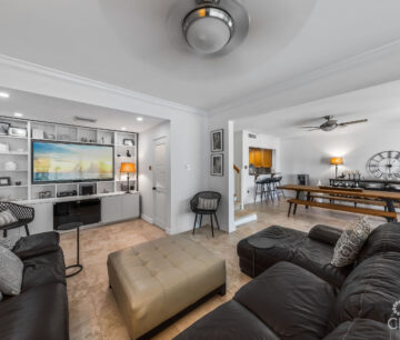 LIME TREE BAY UNIQUE 4 BED, 3.5 BATH WITH WATER VIEWS