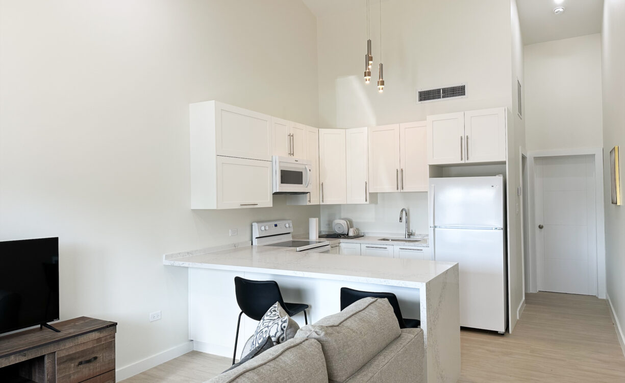 GATEWAY WEST, GEORGE TOWN CONDO
