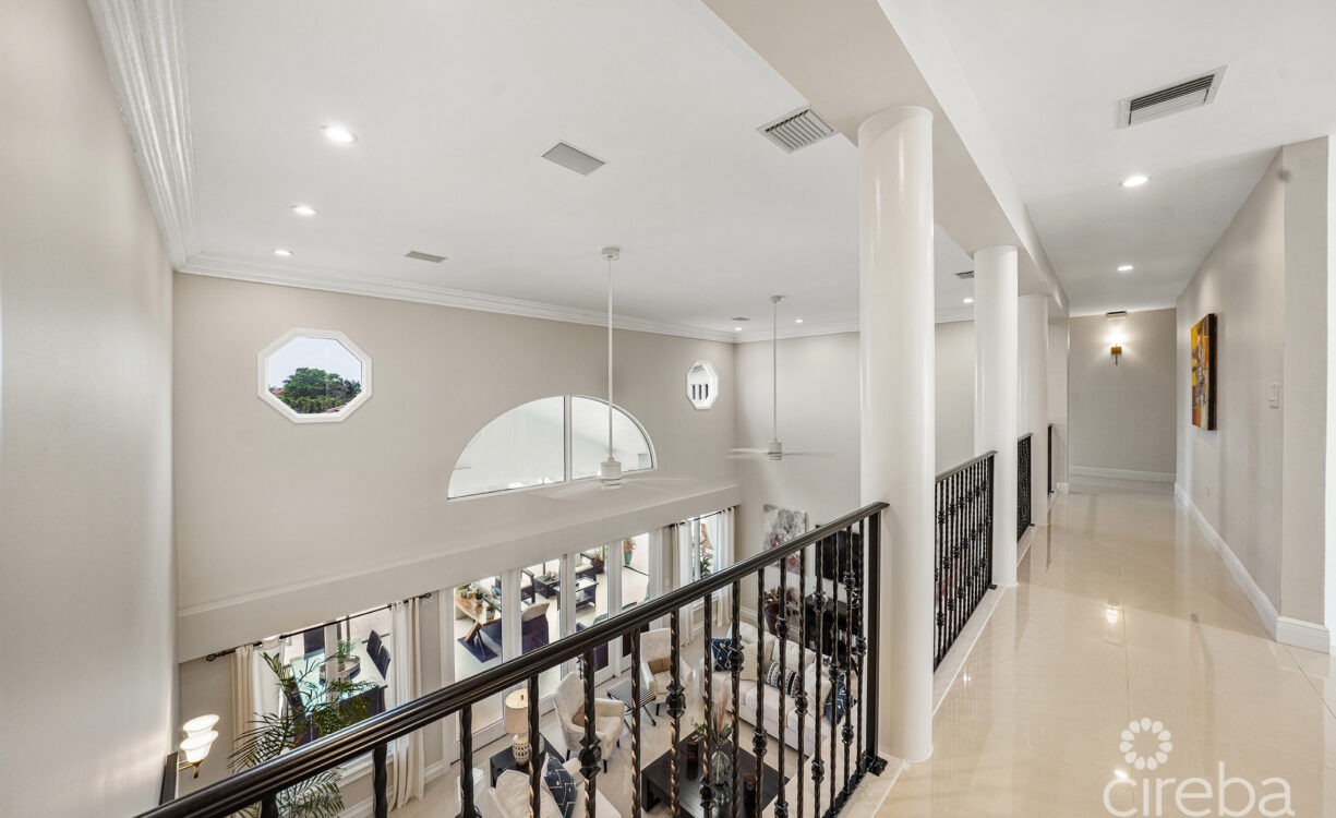 GOVERNORS HARBOUR ESTATE HOME