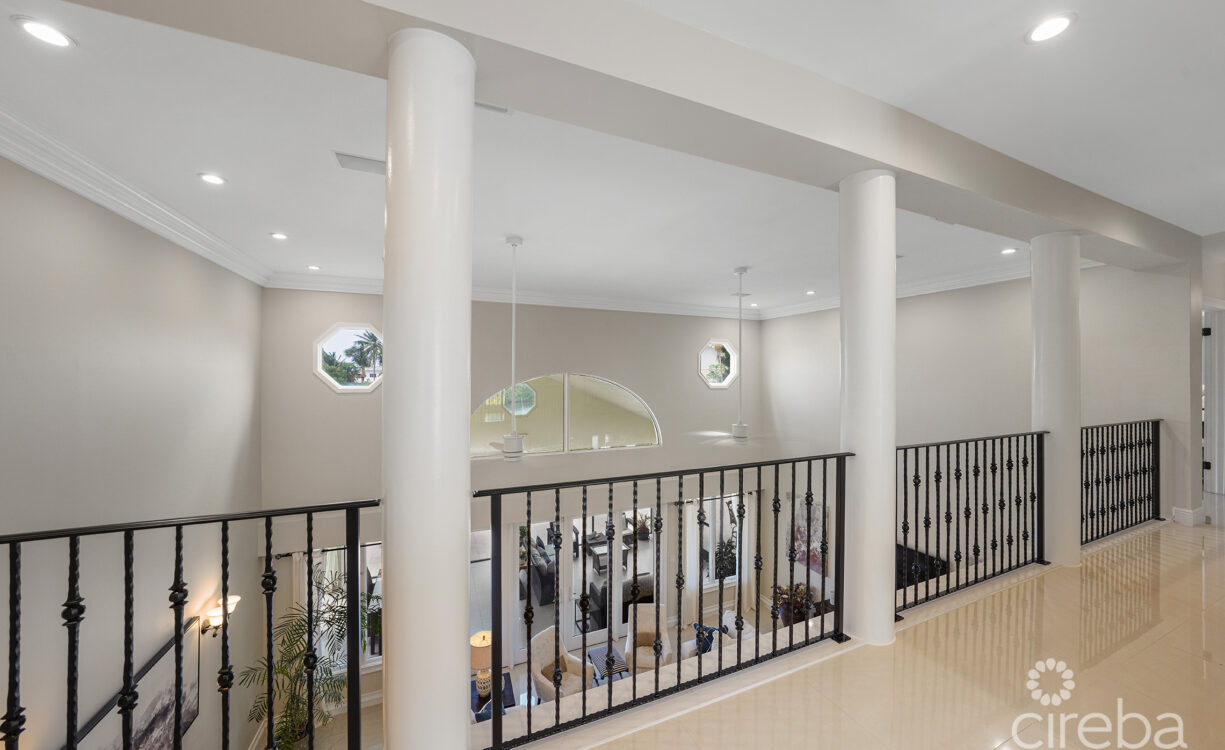 GOVERNORS HARBOUR ESTATE HOME
