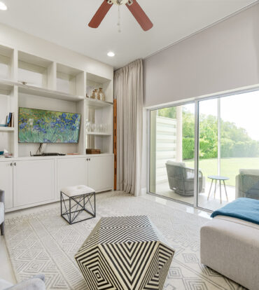 SNUG HARBOUR VILLAS #2 - OCEANFRONT TOWNHOME