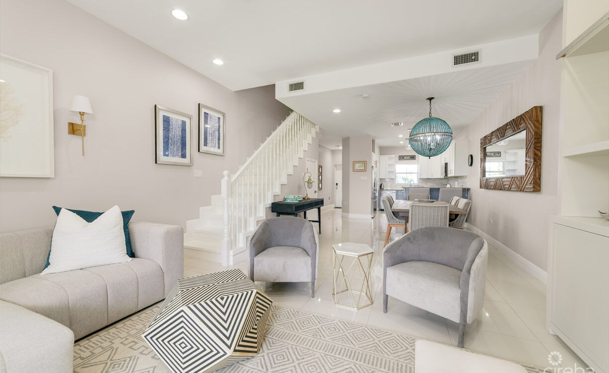 SNUG HARBOUR VILLAS #2 - OCEANFRONT TOWNHOME