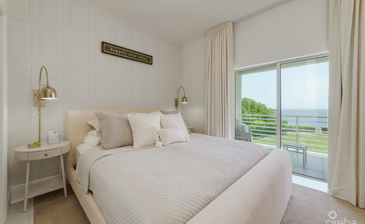 SNUG HARBOUR VILLAS #2 - OCEANFRONT TOWNHOME