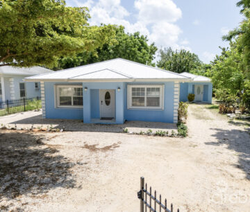 CAYMAN BRAC PIONEER LANE HOUSE AND COTTAGE