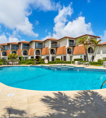 VILLA PAPPAGALLOS 4, WEST BAY RENOVATED CONDO