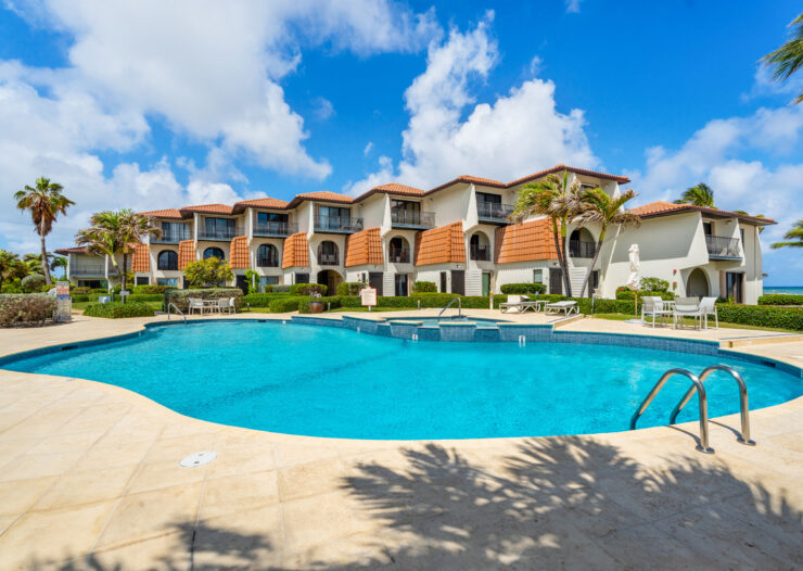 VILLA PAPPAGALLOS 4, WEST BAY RENOVATED CONDO