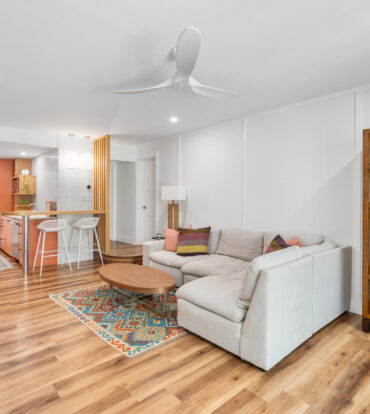 VILLA PAPPAGALLOS 4, WEST BAY RENOVATED CONDO