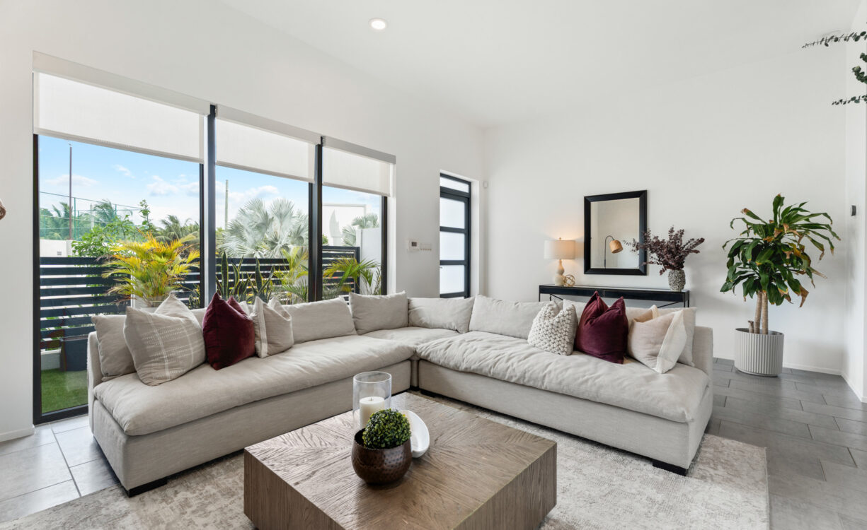 VELA 32, SOUTH SOUND TOWNHOME
