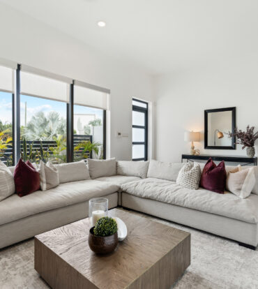 VELA 32, SOUTH SOUND TOWNHOME