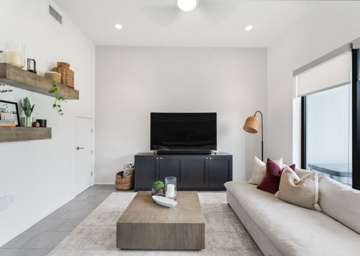 VELA 32, SOUTH SOUND TOWNHOME