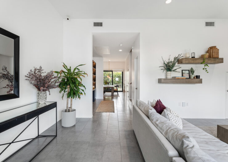 VELA 32, SOUTH SOUND TOWNHOME