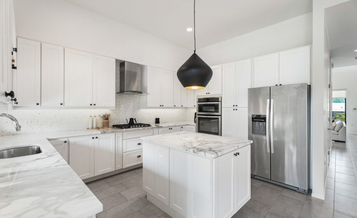VELA 32, SOUTH SOUND TOWNHOME