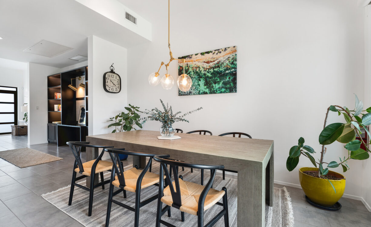 VELA 32, SOUTH SOUND TOWNHOME
