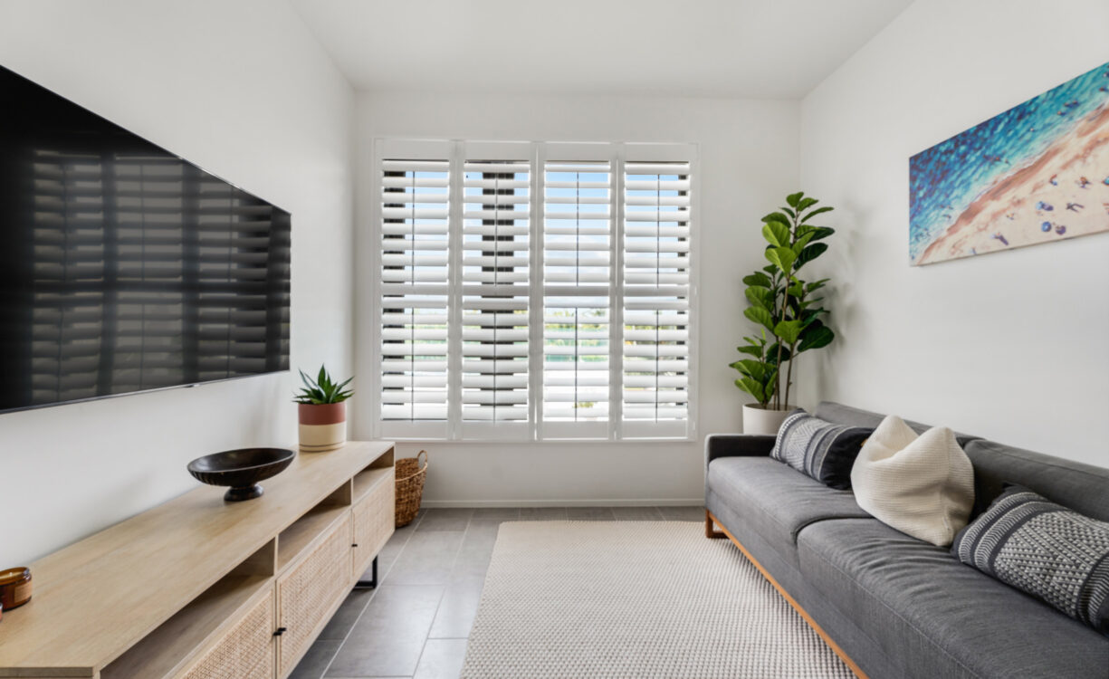 VELA 32, SOUTH SOUND TOWNHOME