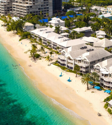 THE SOVEREIGN #12 PENTHOUSE ON SEVEN MILE BEACH