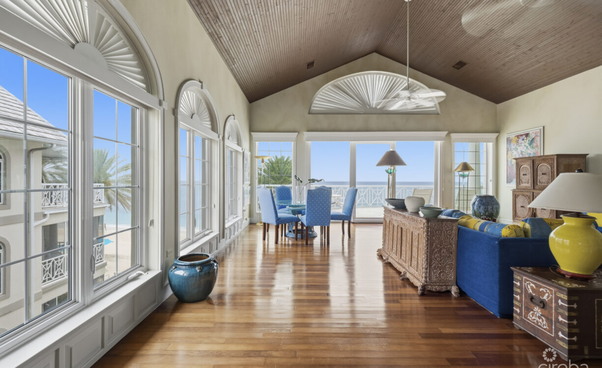 THE SOVEREIGN #12 PENTHOUSE ON SEVEN MILE BEACH
