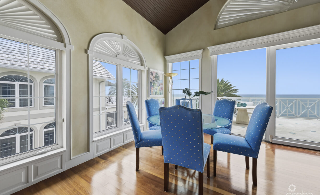 THE SOVEREIGN #12 PENTHOUSE ON SEVEN MILE BEACH