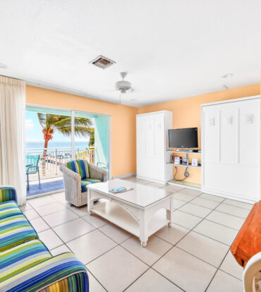 COMPASS POINT 205 - ONE BEDROOM