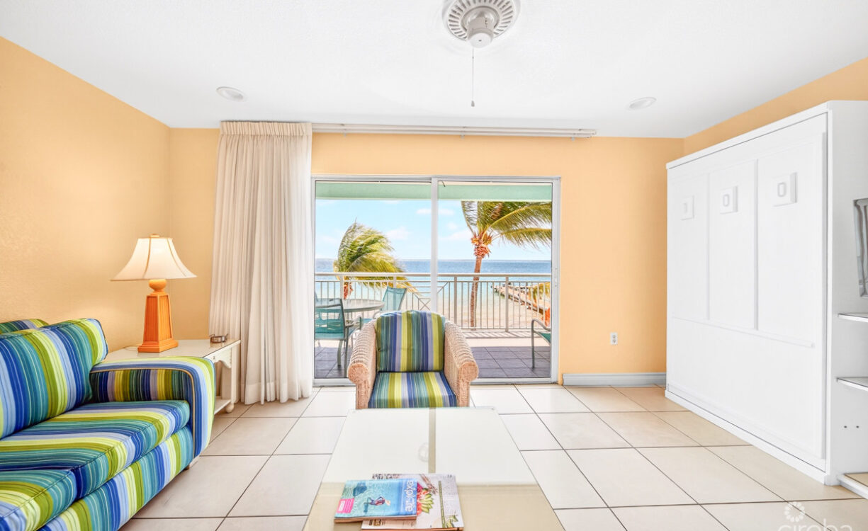 COMPASS POINT 205 - ONE BEDROOM
