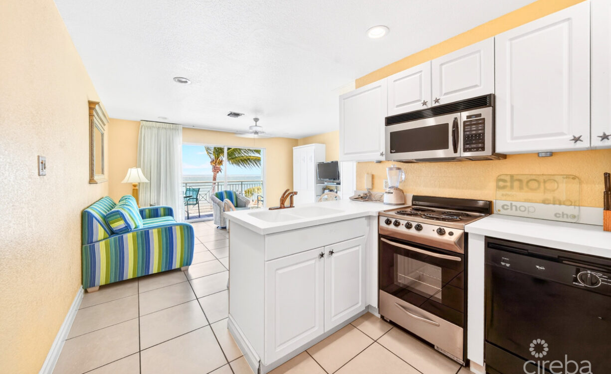 COMPASS POINT 205 - ONE BEDROOM