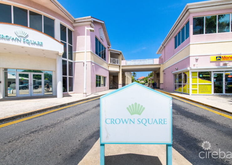 CROWN SQUARE | 16 UNIT COMMERCIAL INVESTMENT OPPORTUNITY