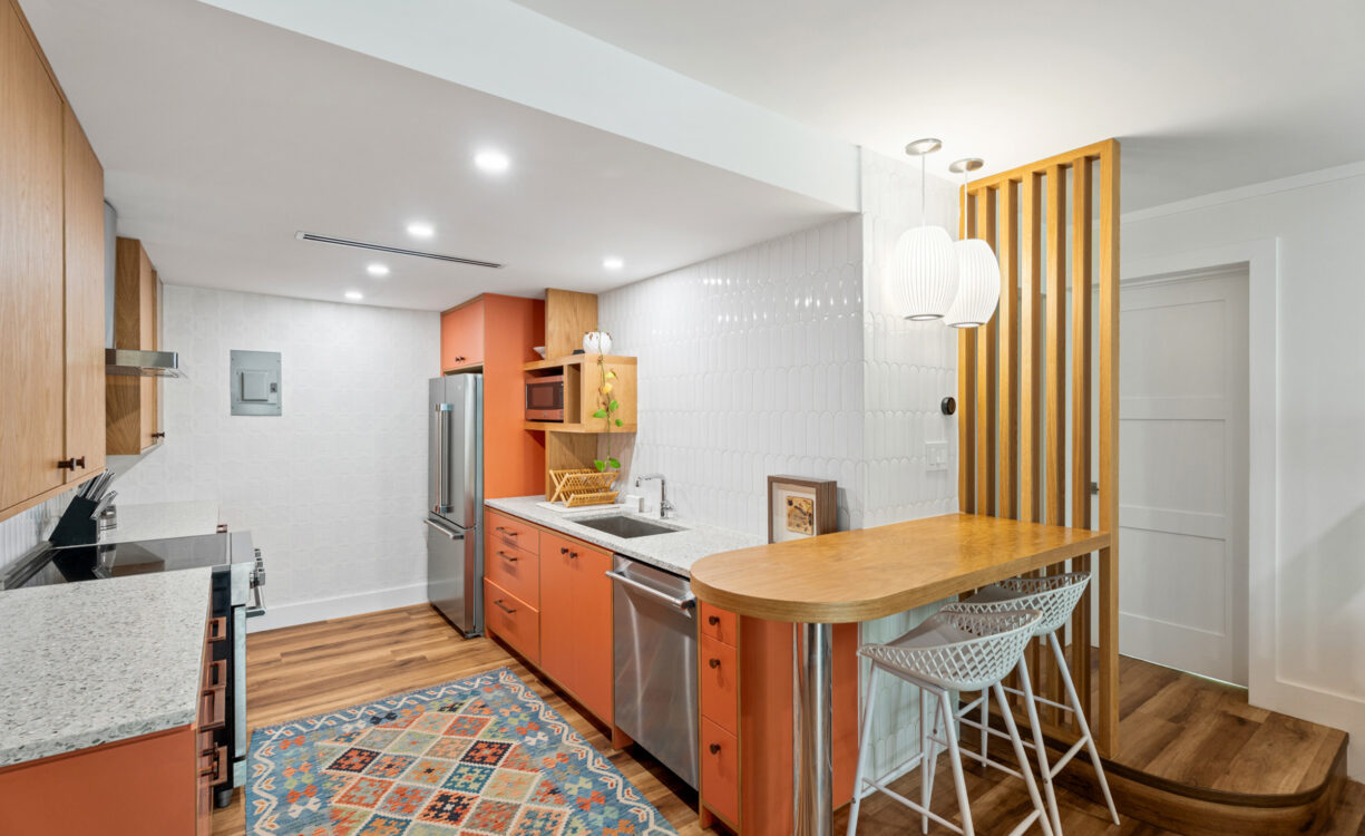 VILLA PAPPAGALLOS 4, WEST BAY RENOVATED CONDO