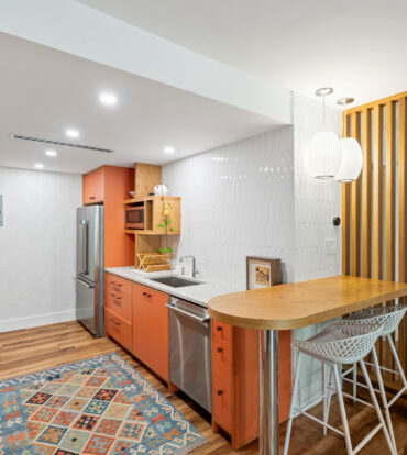 VILLA PAPPAGALLOS 4, WEST BAY RENOVATED CONDO