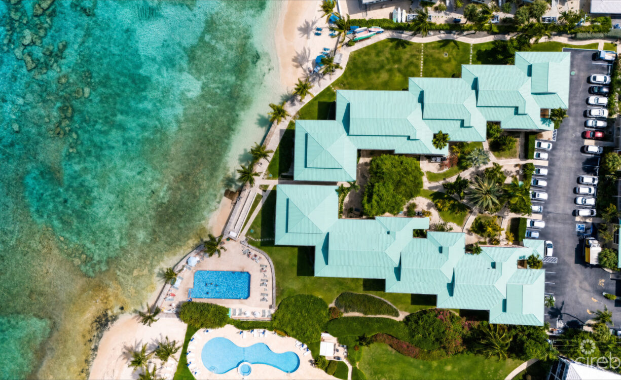 PLANTATION VILLAGE #9- SEVEN MILE BEACH