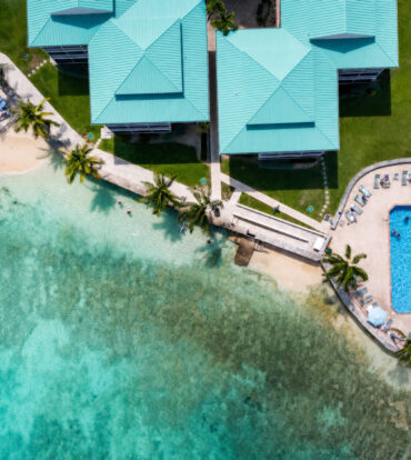 PLANTATION VILLAGE #9- SEVEN MILE BEACH