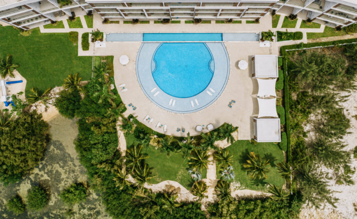 AURA #305 OCEANFRONT