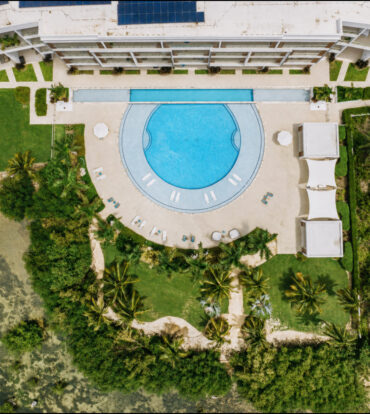AURA #305 OCEANFRONT