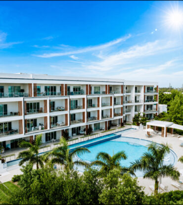 AURA #305 OCEANFRONT