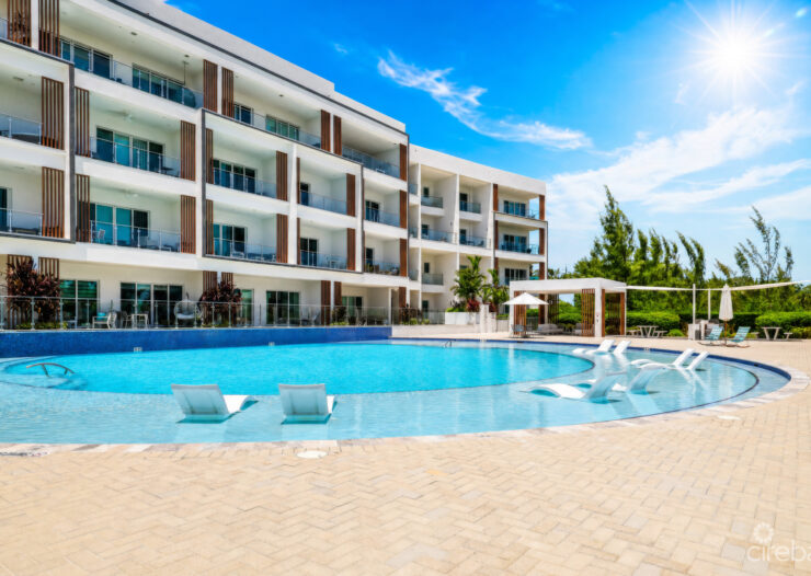 AURA #305 OCEANFRONT