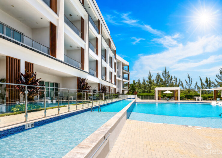 AURA #305 OCEANFRONT