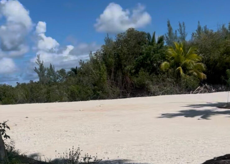 0.57 ACRES DEVELOPMENT LOT - SEAVIEW ROAD