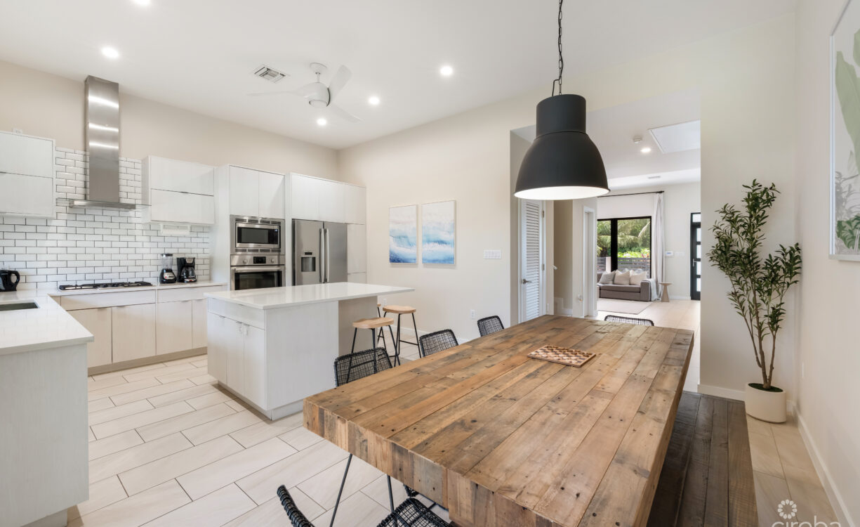 VELA 4 BED TOWNHOUSE