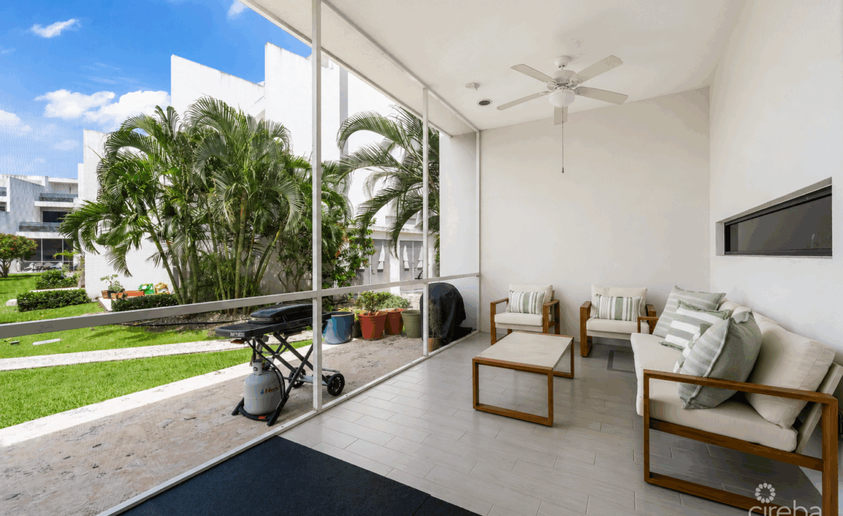 VELA 4 BED TOWNHOUSE