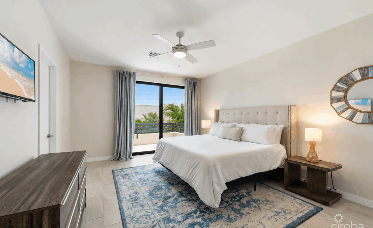 VELA 4 BED TOWNHOUSE