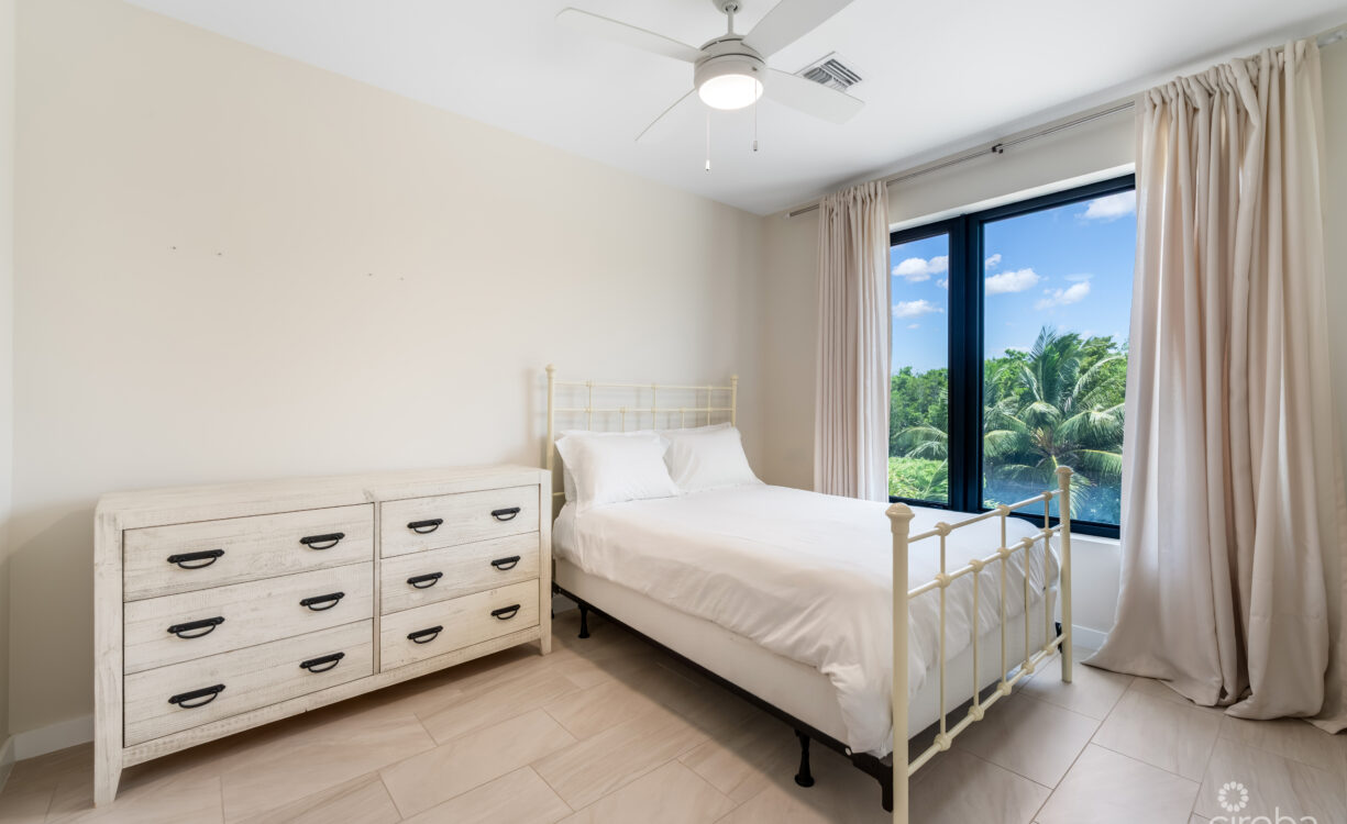VELA 4 BED TOWNHOUSE